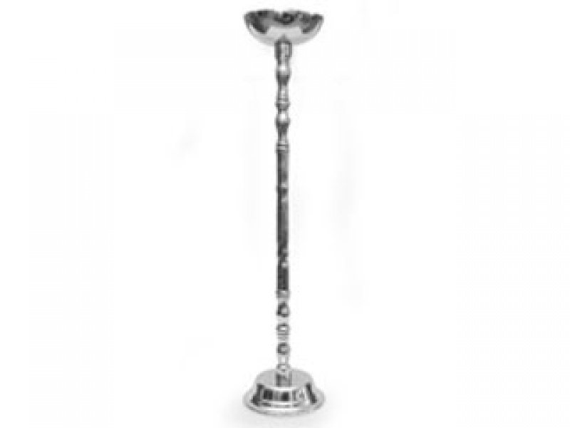 CANDELABRO UNA VELA GDE CANDELABRO EN PEWTER